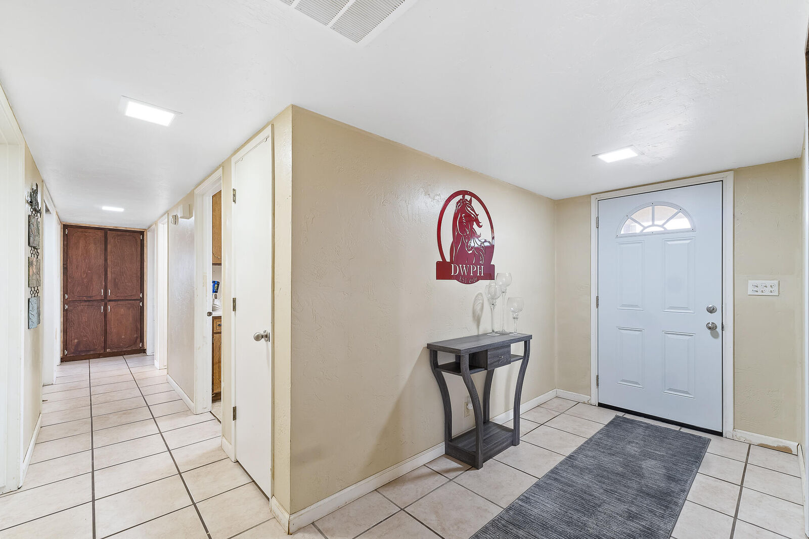 Property Photo:  11863 Road 200  CA 93257 