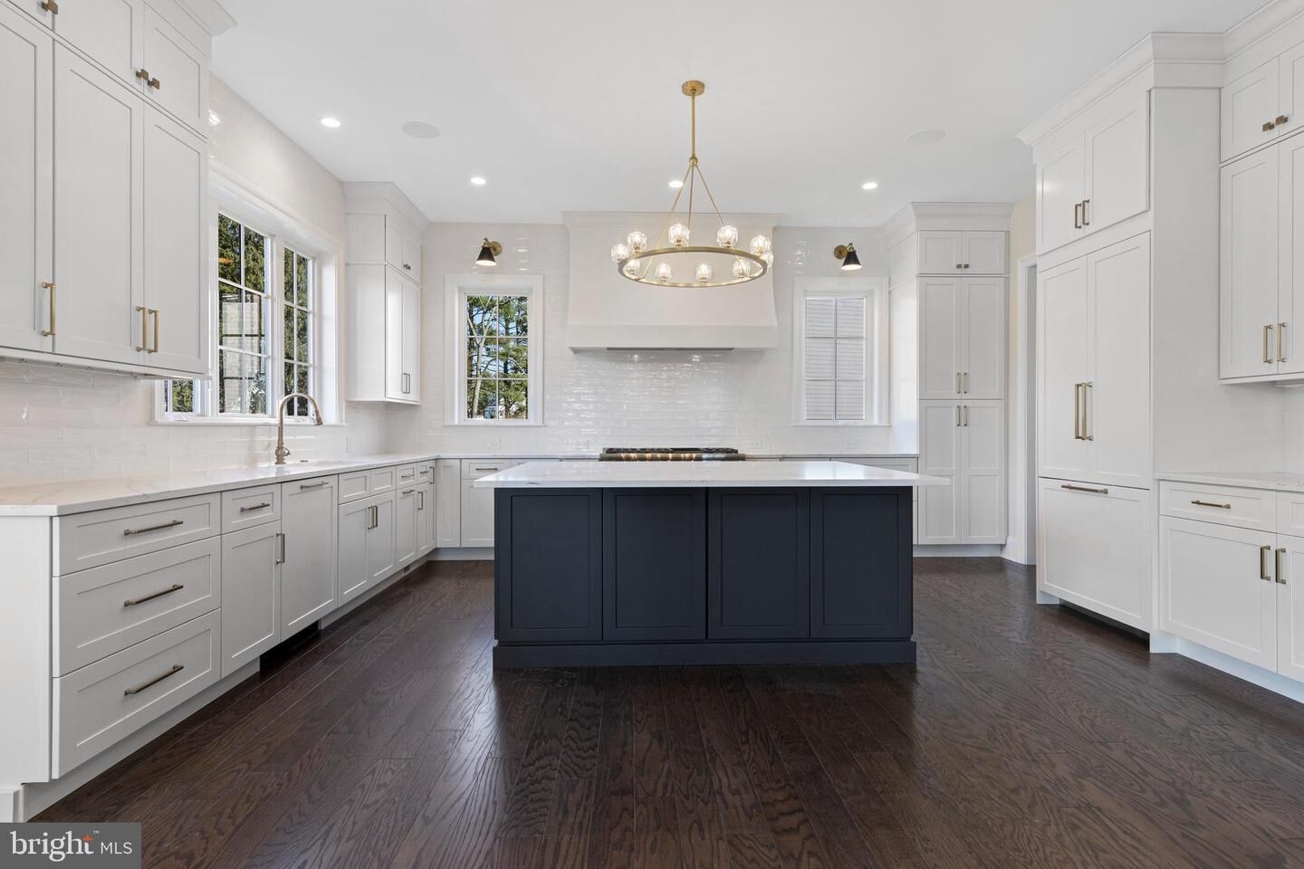Property Photo:  201 Walnut Tree Lane  PA 19355 