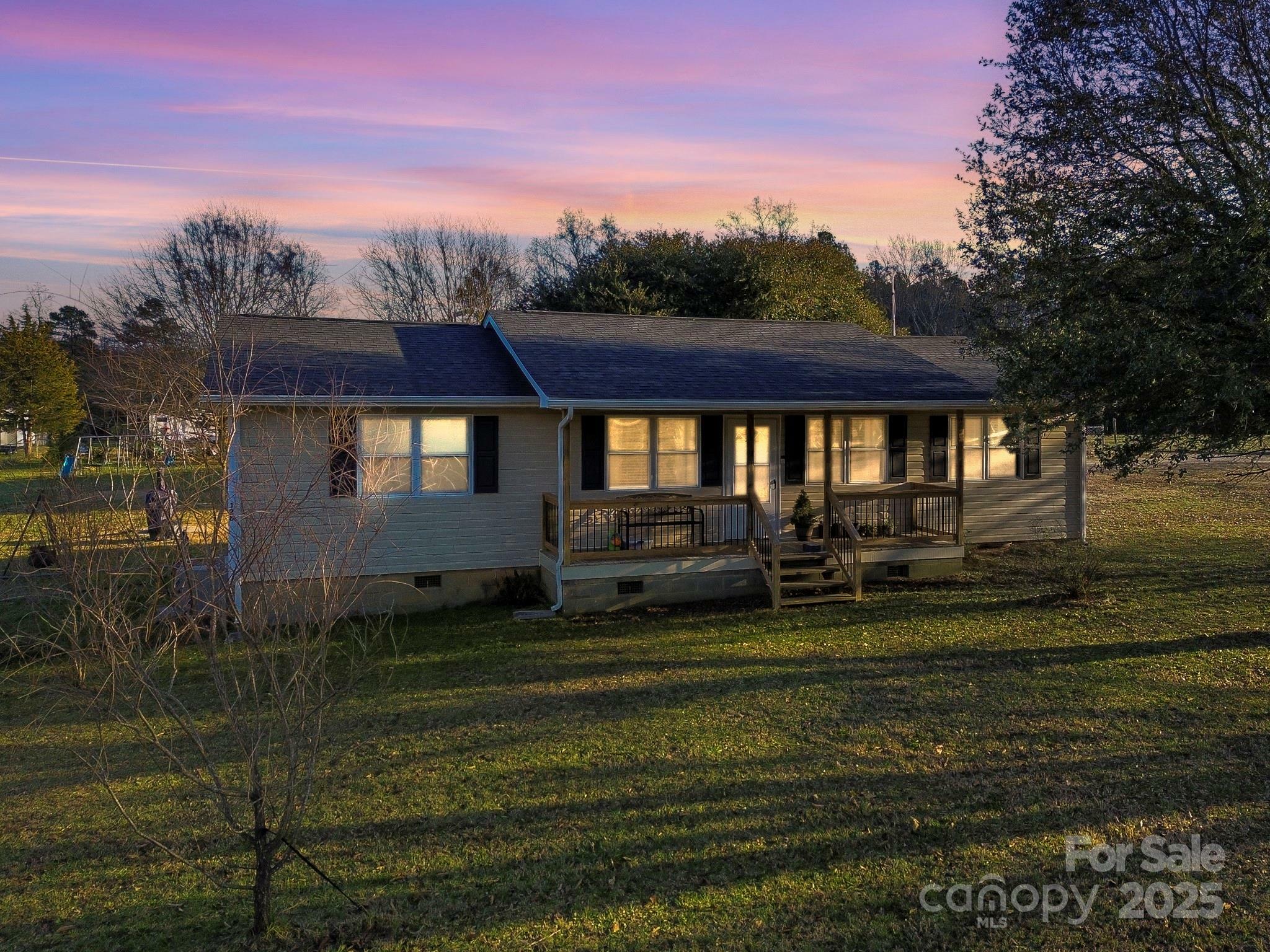 Property Photo:  128 Tr Foster Road  NC 28086 