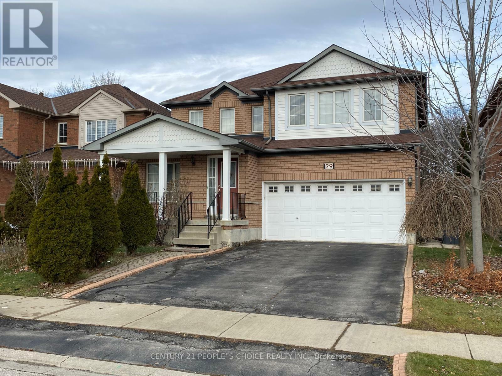 Property Photo: 29 Hollowgrove Boulevard Lower ON L6P 1B1