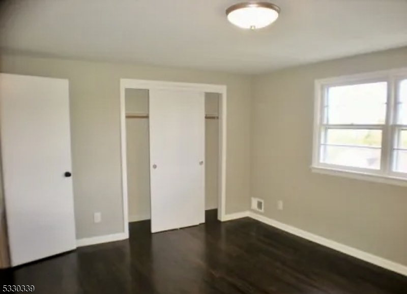 Property Photo:  16 Borman Dr 2  NJ 07465 