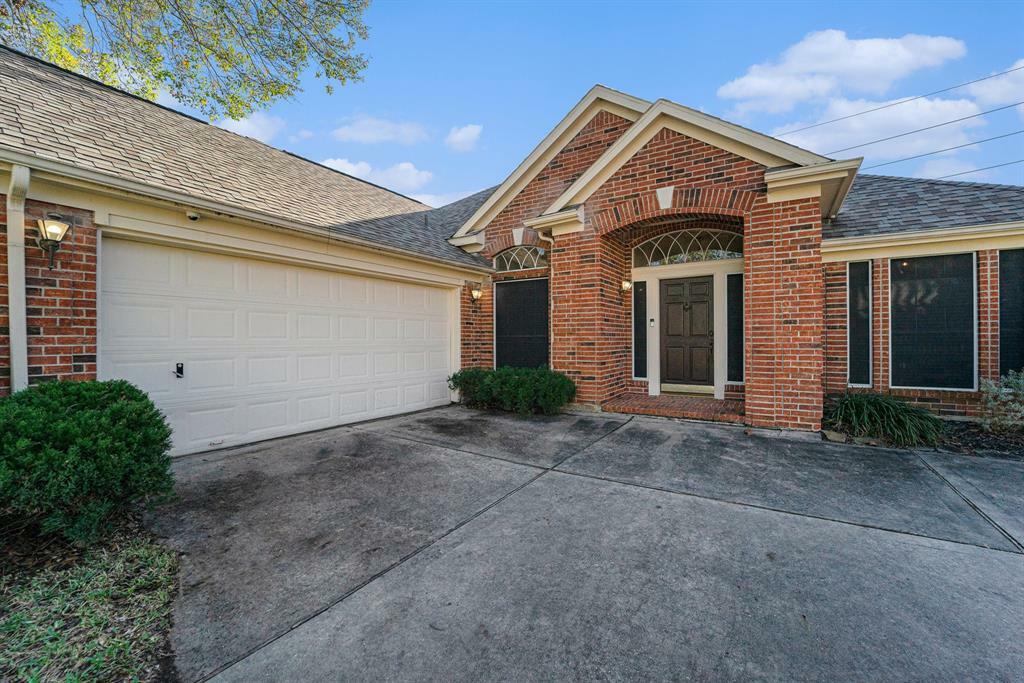 Property Photo:  1115 Pine Walk Trail  TX 77388 