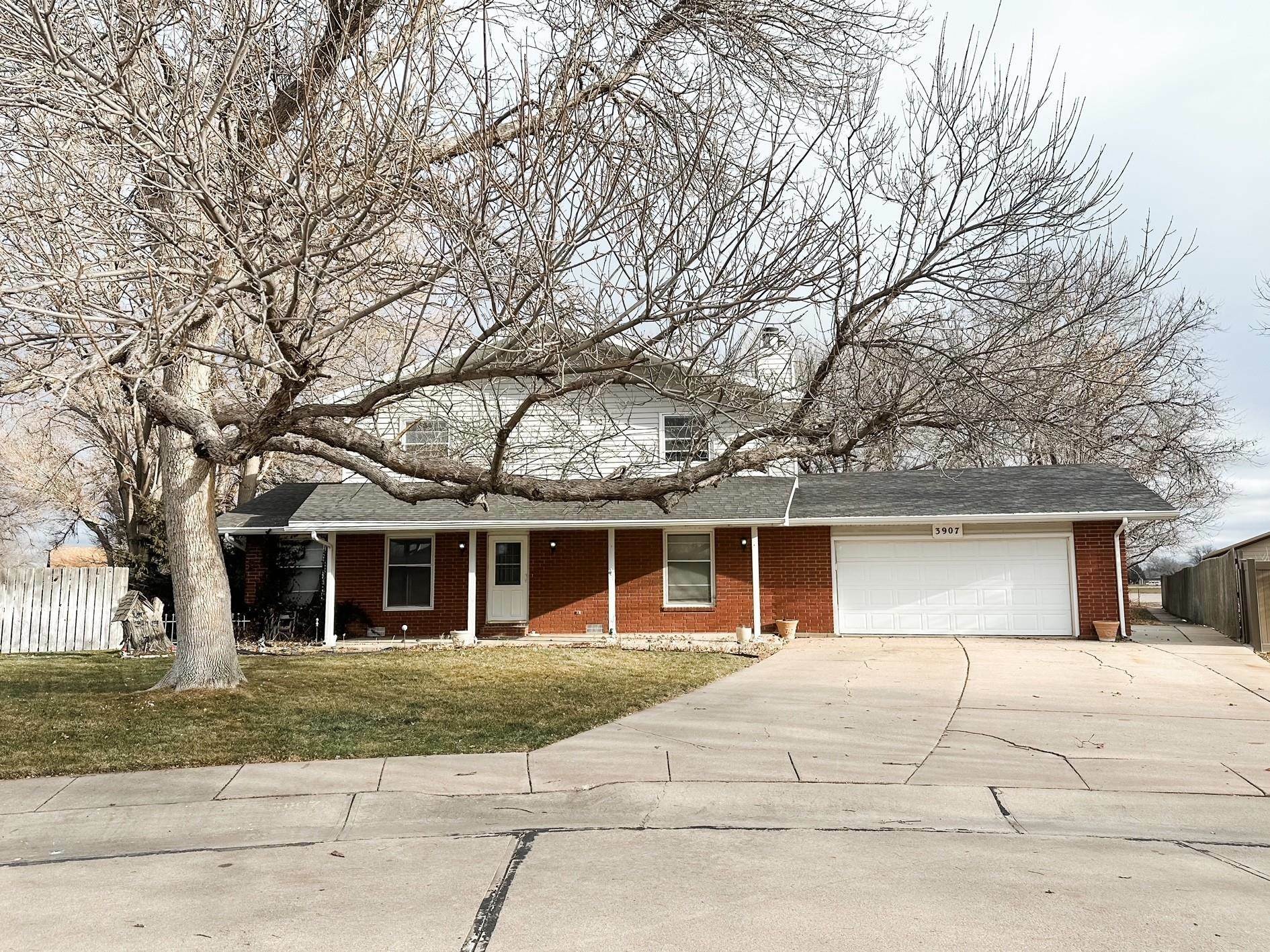 3907 Sugarberry Road  North Platte NE 69101 photo