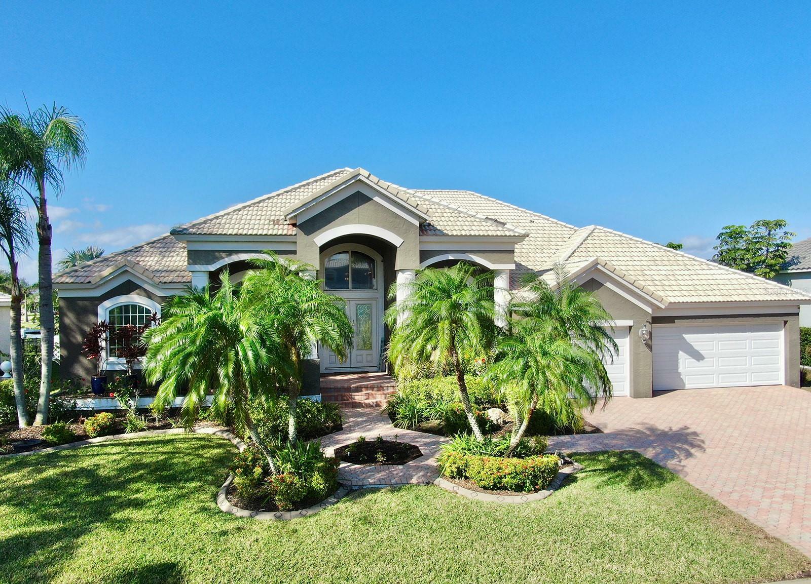 Property Photo:  6465 Rubia Circle  FL 33572 