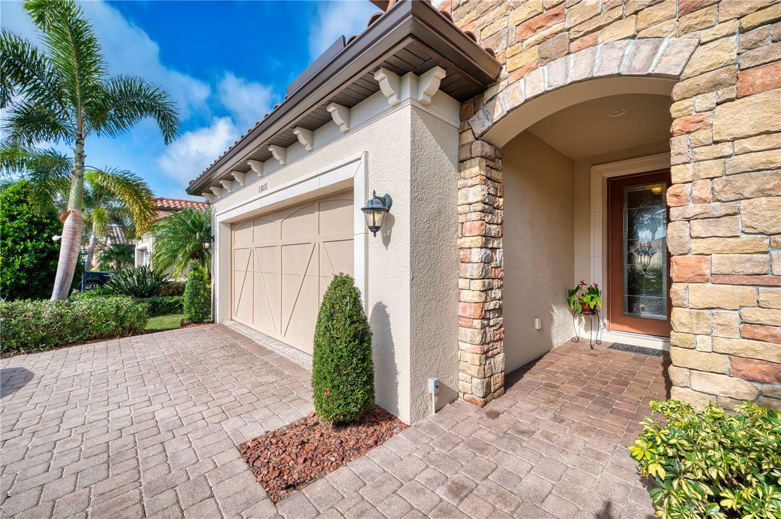 Property Photo:  13031 Palermo Drive  FL 34211 