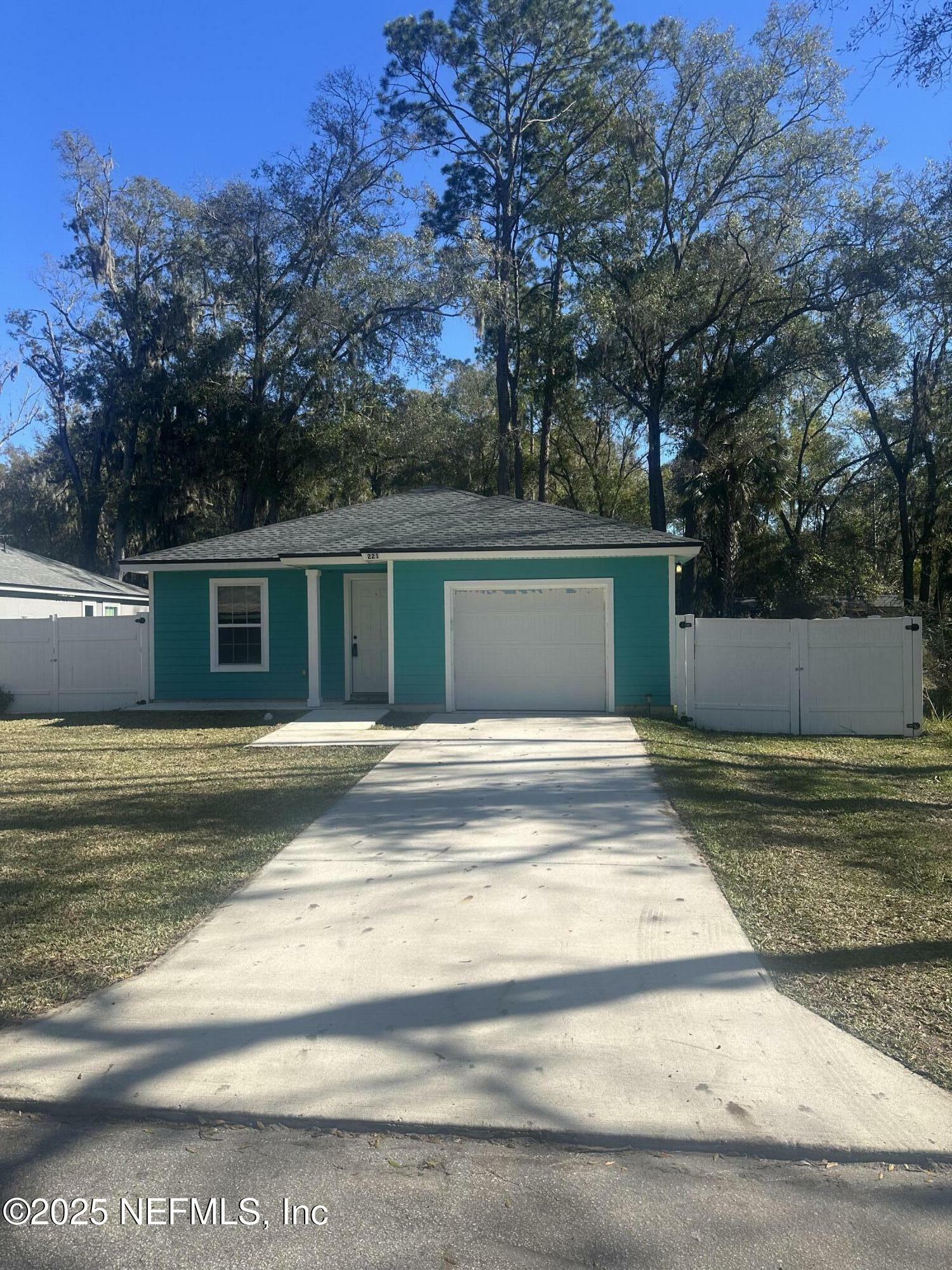 Property Photo:  221 Monterey Boulevard  FL 32234 