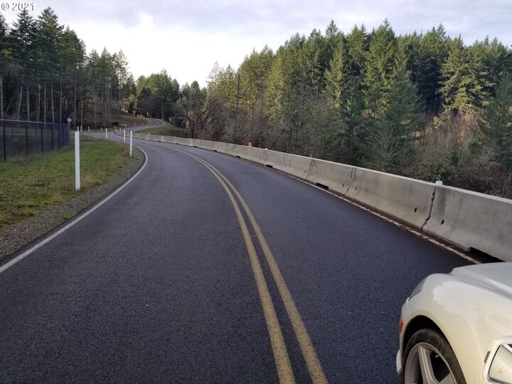 Property Photo: 2655 NW Foothill Dr OR 97330