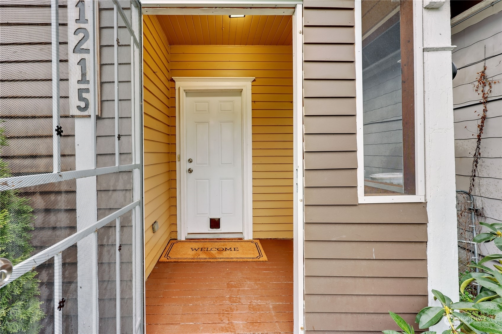 Property Photo:  1215 E 29th Street  WA 98404 