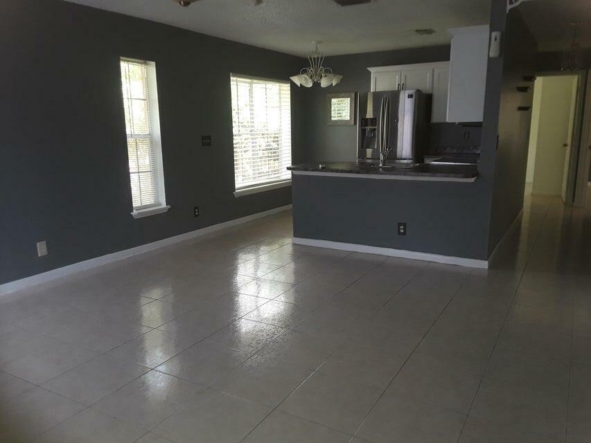 Property Photo:  5684 Boynton Crescent  FL 33437 