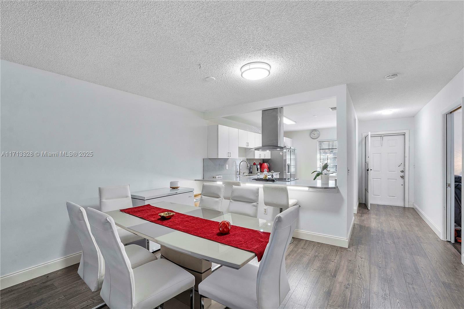 Property Photo: 5775 W Fernley Dr W 121 FL 33415