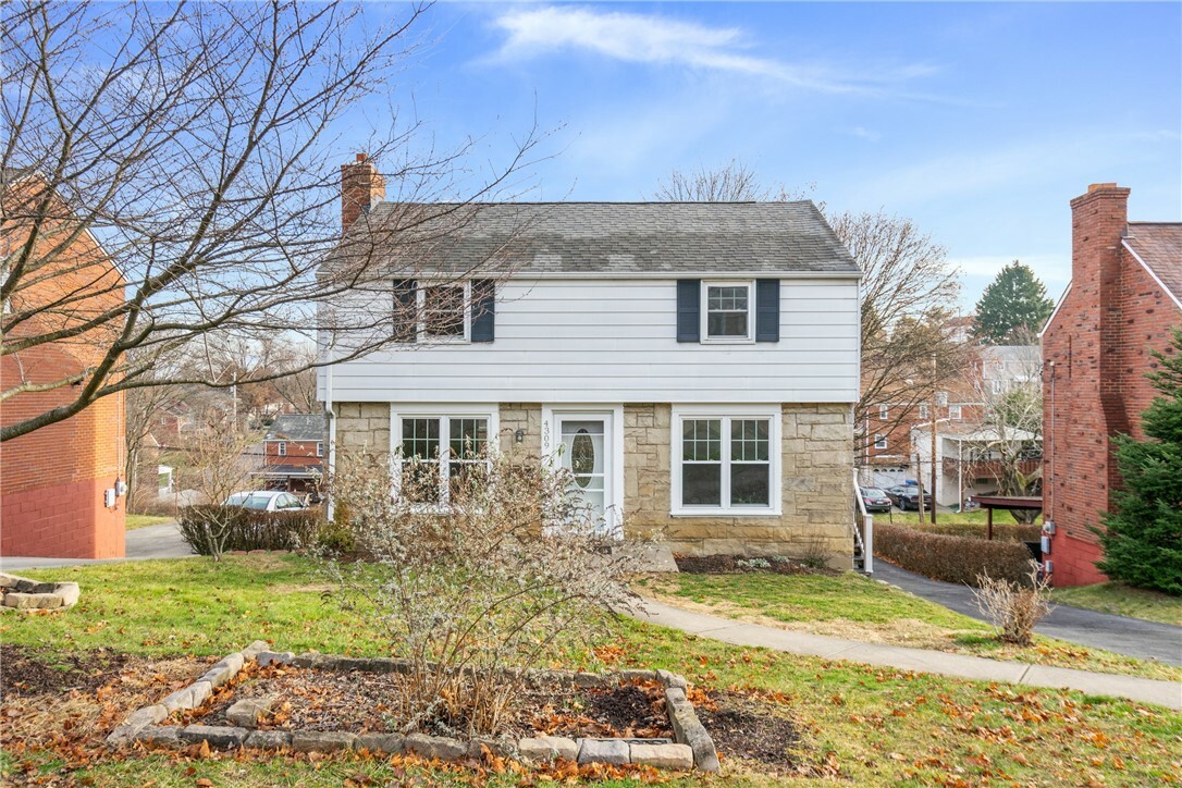 Property Photo:  4309 Highgrove Road  PA 15236 