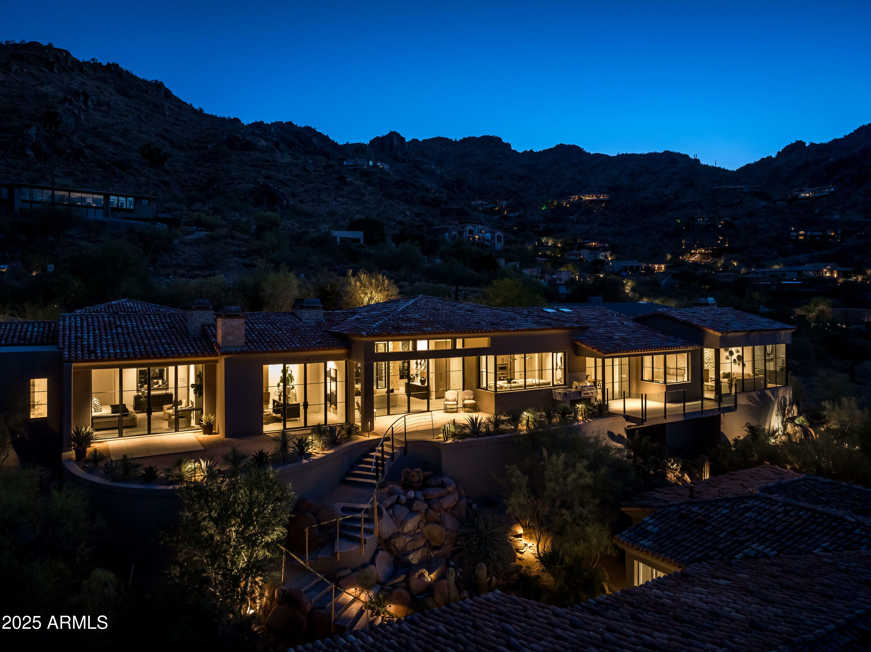 Property Photo: 5939 E Quartz Mountain Road AZ 85253