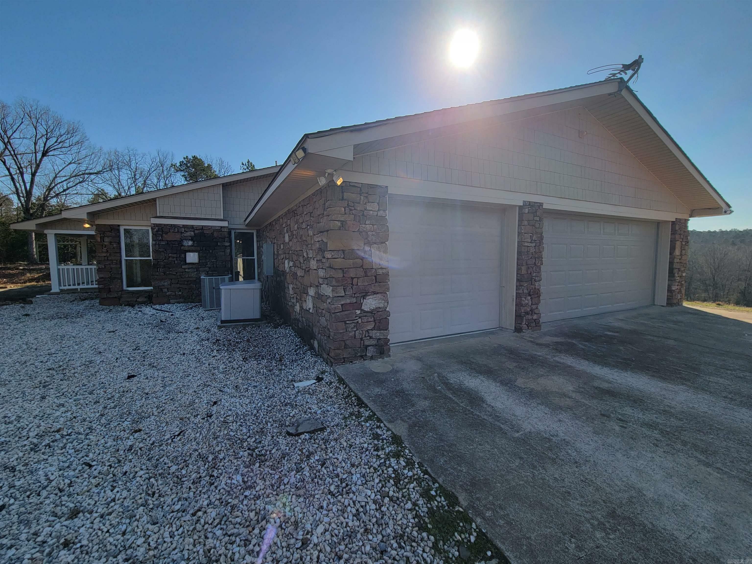 Property Photo:  511 Round Mountain  AR 72034 