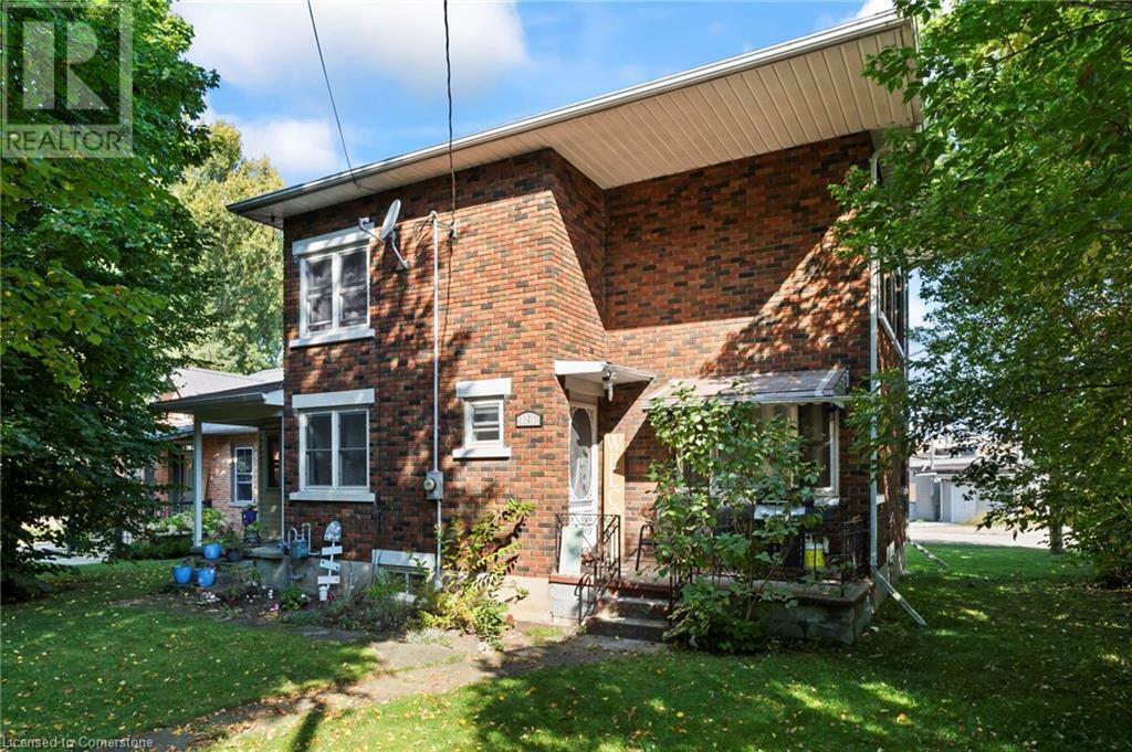Photo de la propriété:  121 Queen Street West  ON N0G 2L3 