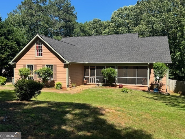 Property Photo: 124 Foxdale Drive GA 30240