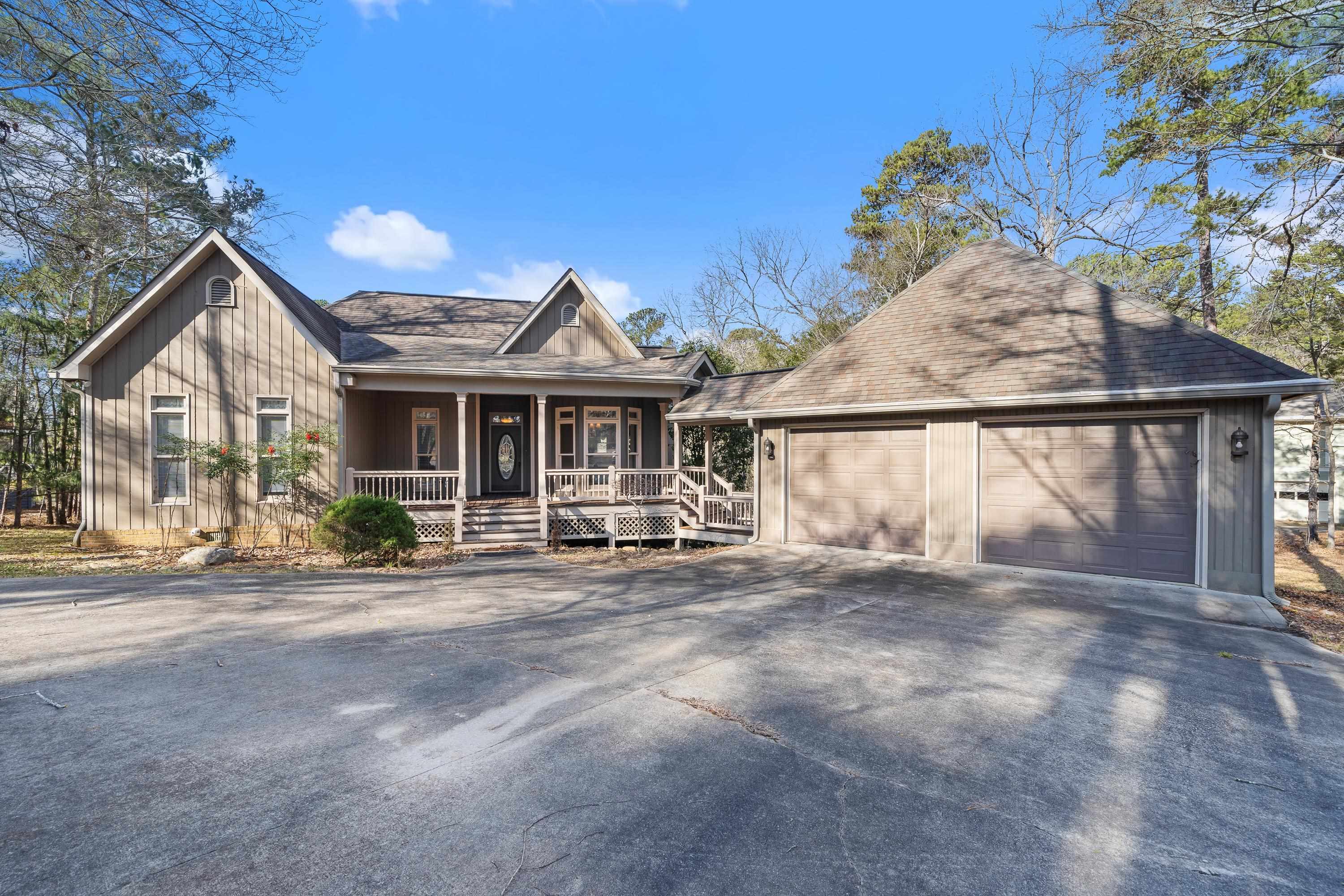 Property Photo:  1231 Bennett Springs Drive  GA 30642 