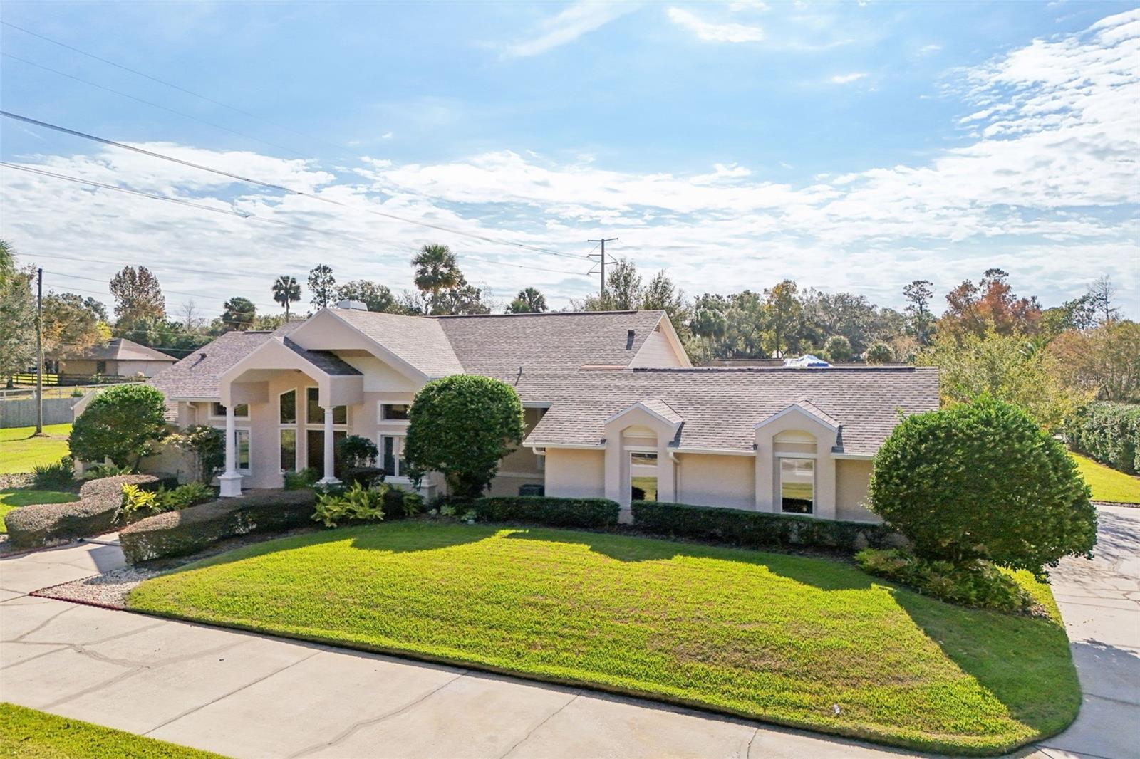 Property Photo: 1833 Misty Morn Place FL 32779