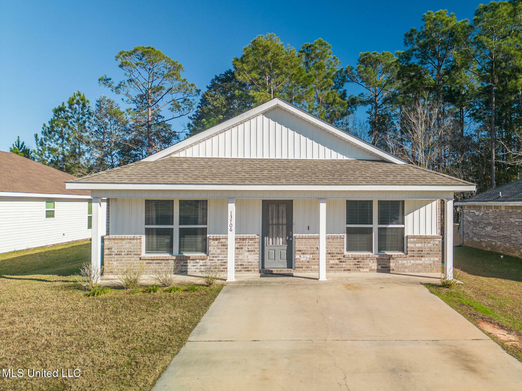 13706 Lawton Lane  Gulfport MS 39503 photo