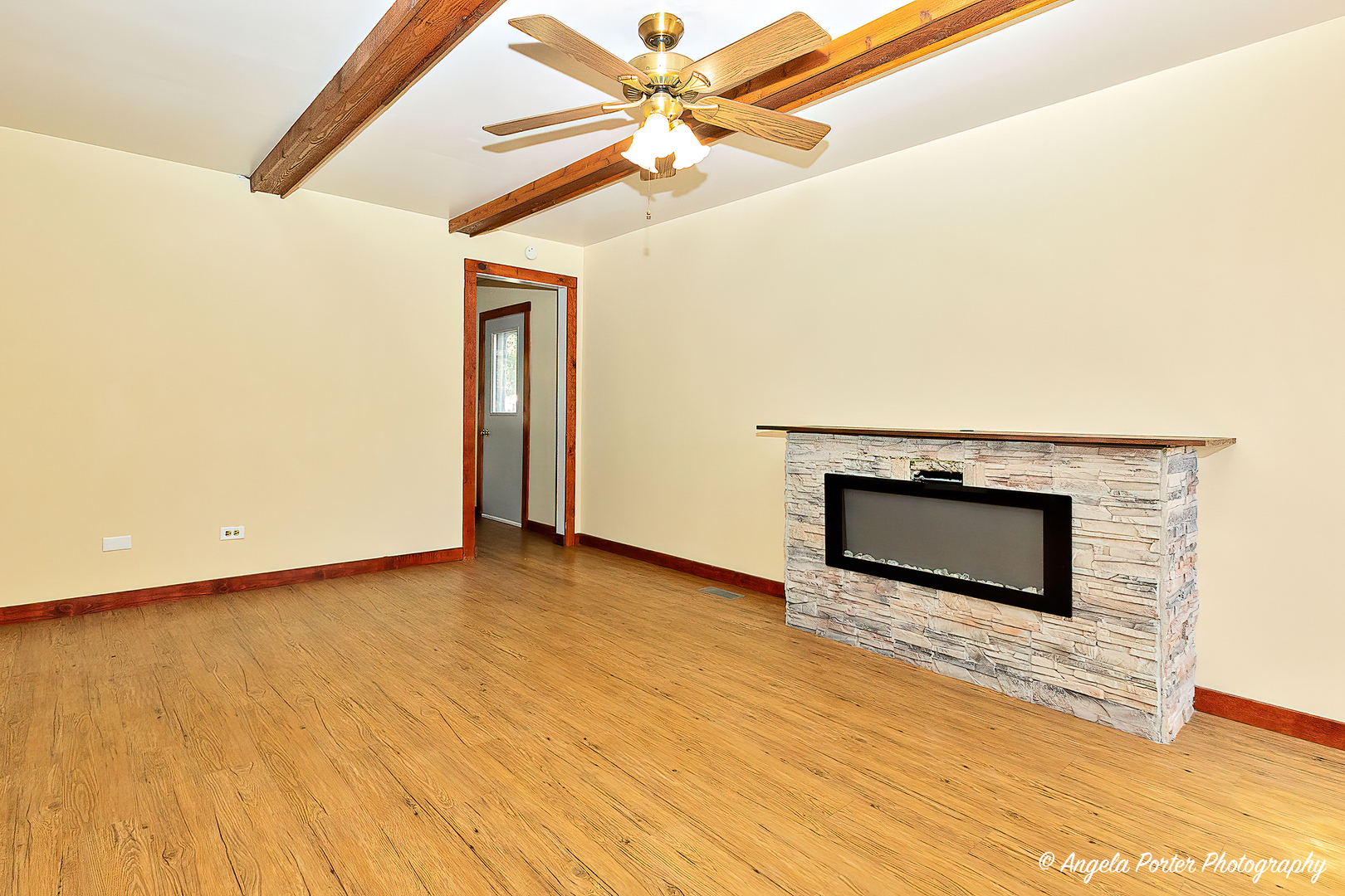 Property Photo:  338 Maplewood Drive  IL 60002 