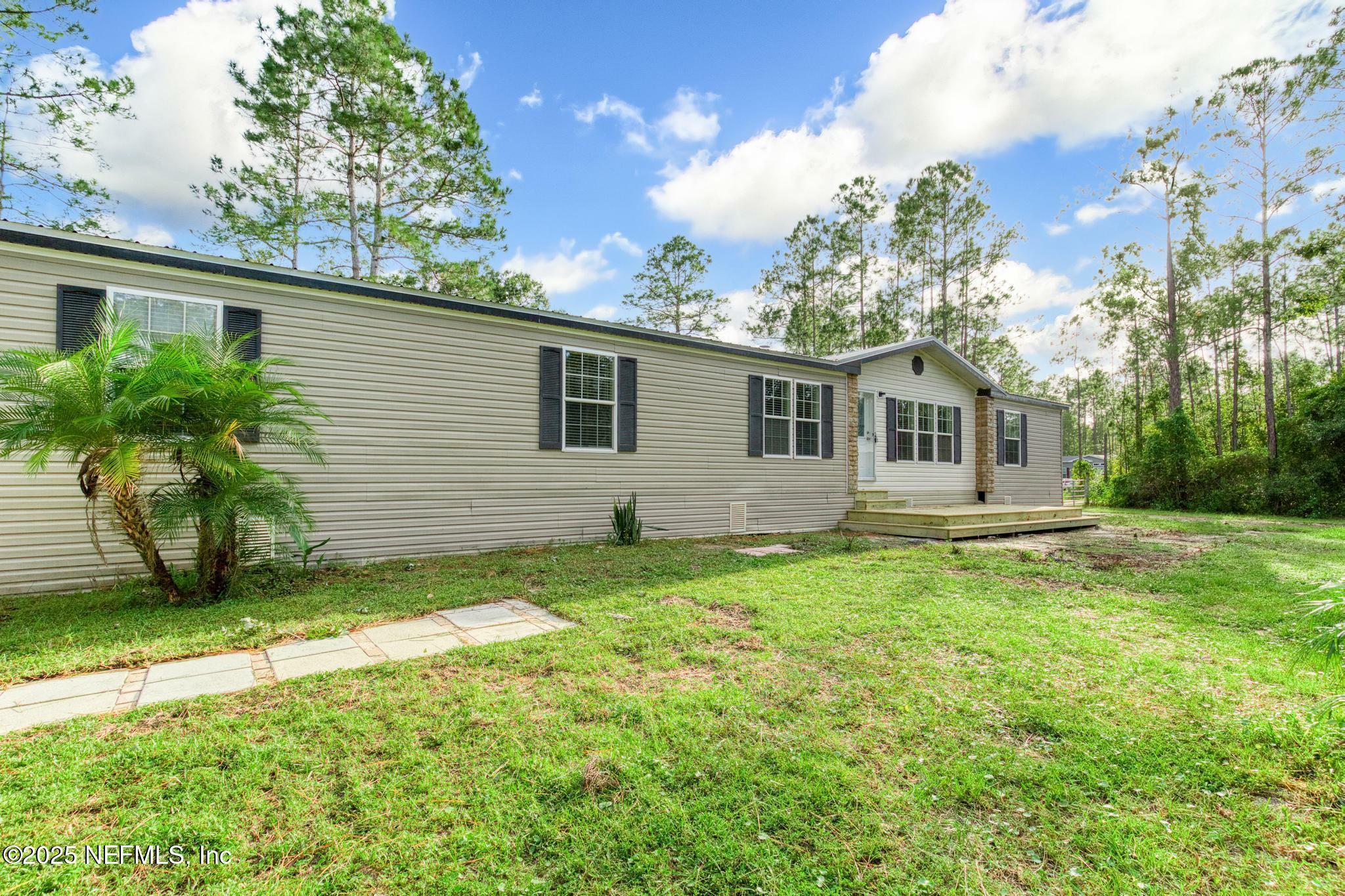 Property Photo:  4031 Susan Street  FL 32145 