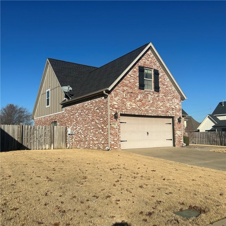 Property Photo:  3703 Lexington Drive  AR 72758 