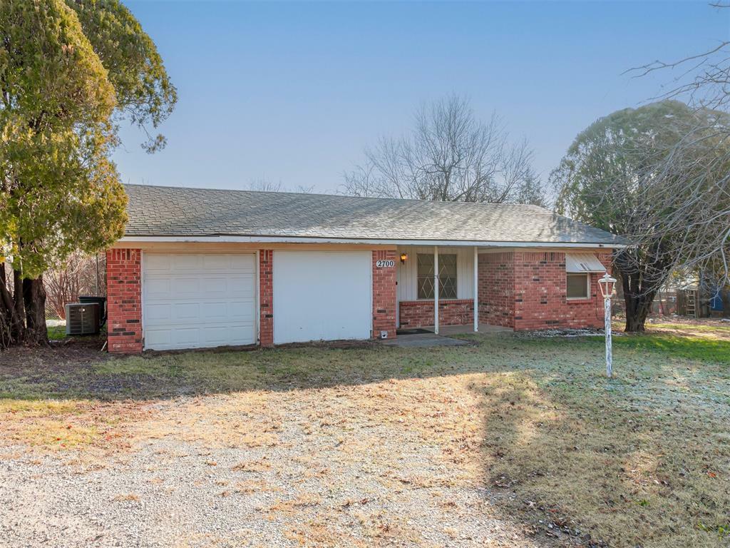 Property Photo: 2700 S Bryant Avenue OK 73115