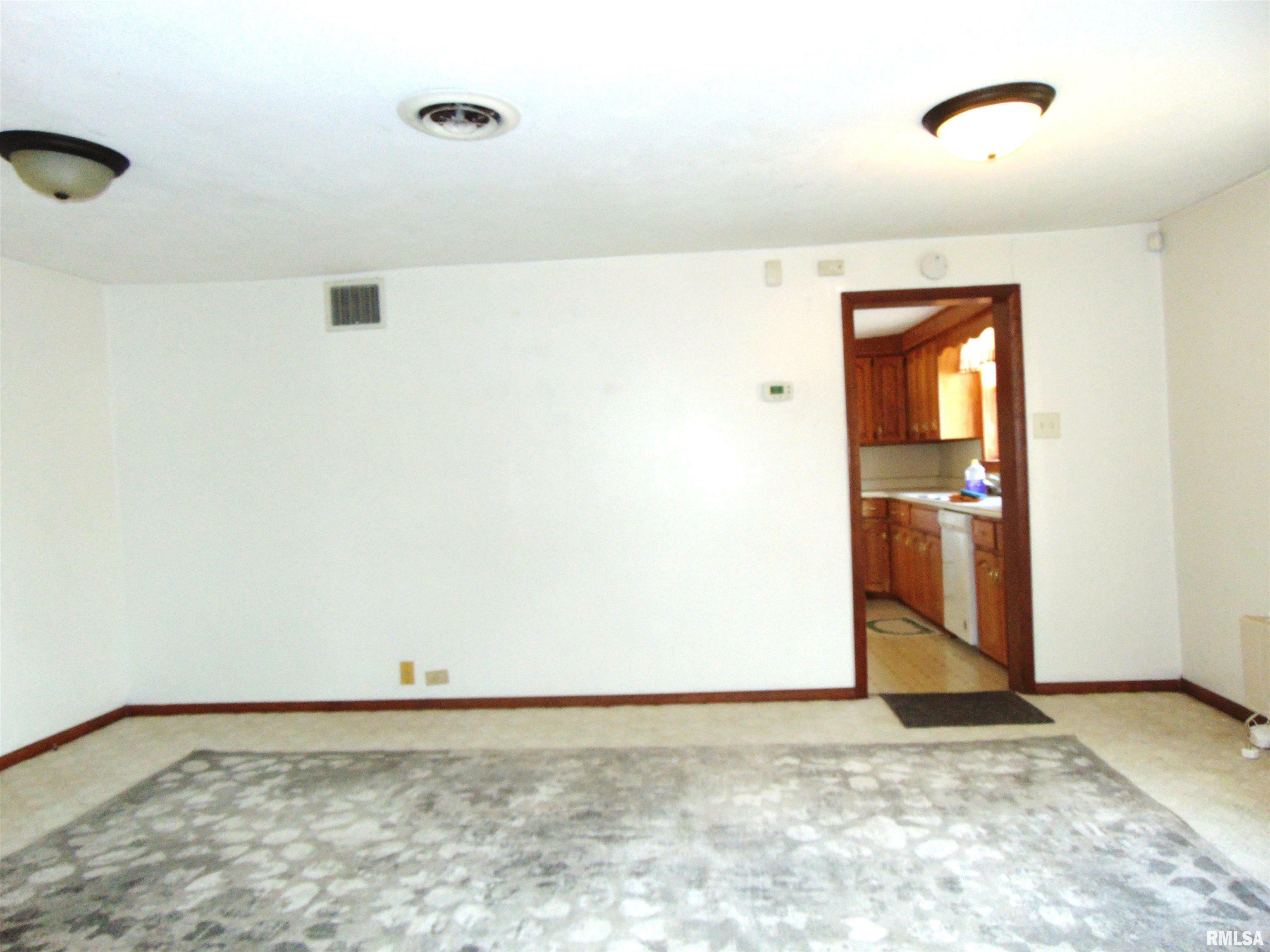 Property Photo:  808 S Aikman Street  IL 62959 