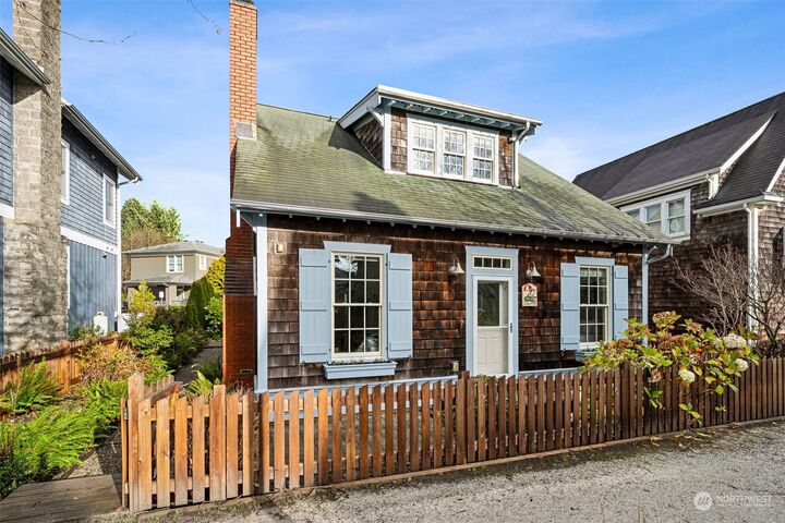 Property Photo:  14  Trillium Lane  WA 98571 