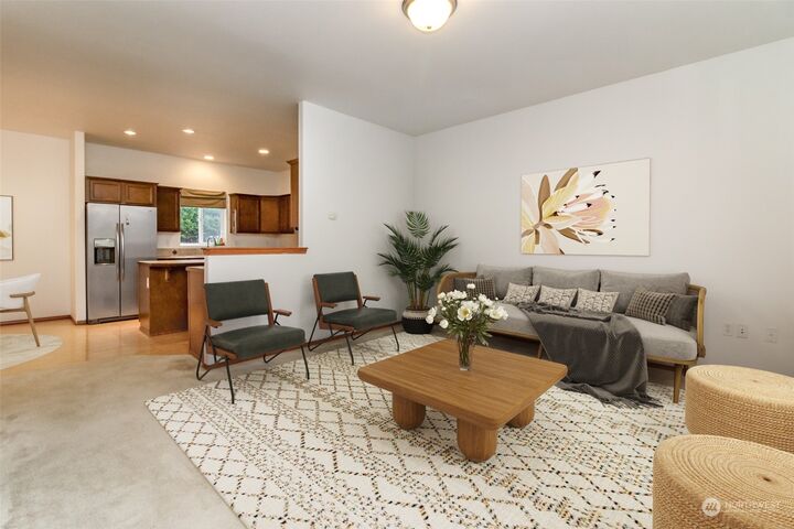 Property Photo: 1256 Ash Ave 112 WA 98270