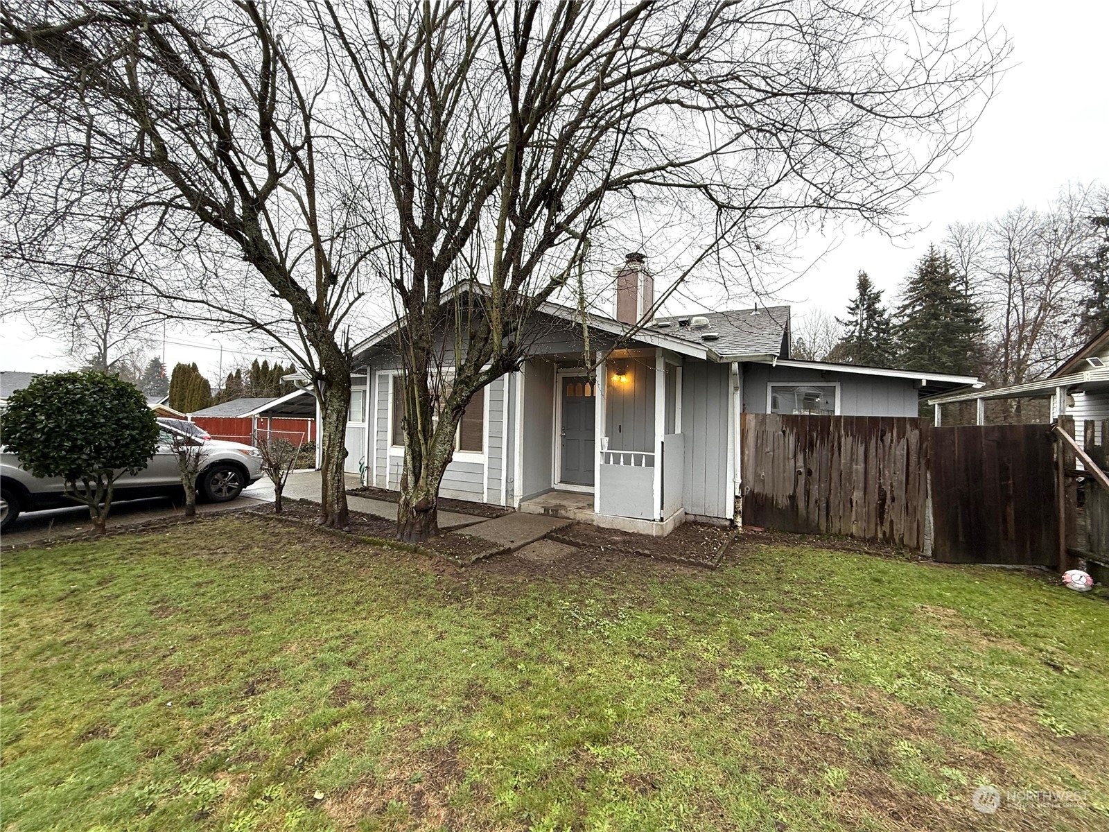 Property Photo:  5613 E N Street  WA 98404 