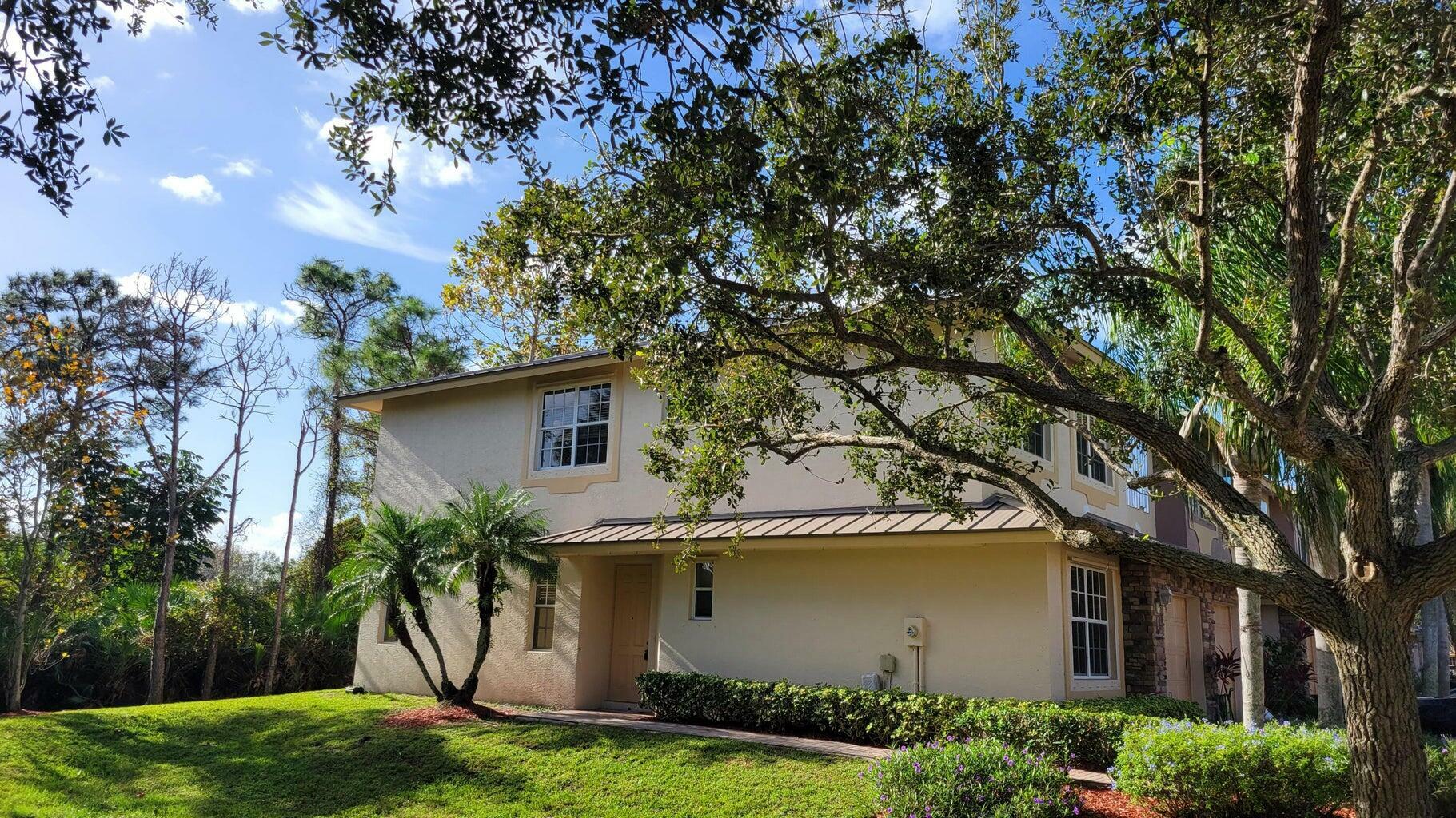 Property Photo:  5371 SE Moseley Drive Drive  FL 34997 