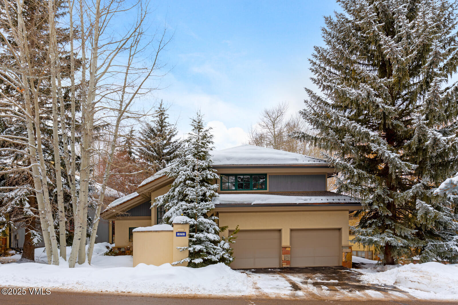 Property Photo: 173 N Fairway Drive CO 81620