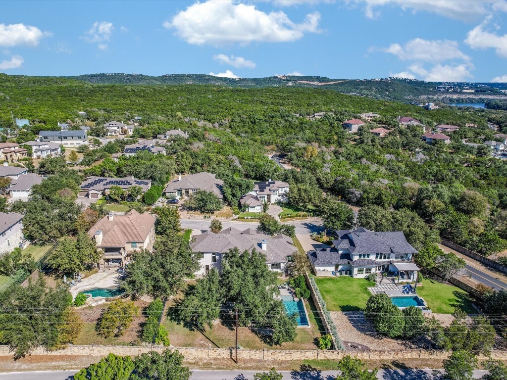 Property Photo:  7605 Lazy River Cove  TX 78730 