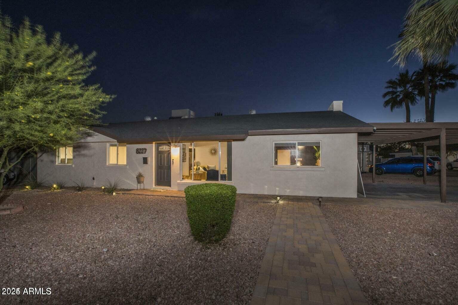 Property Photo: 8227 E Hubbell Street AZ 85257