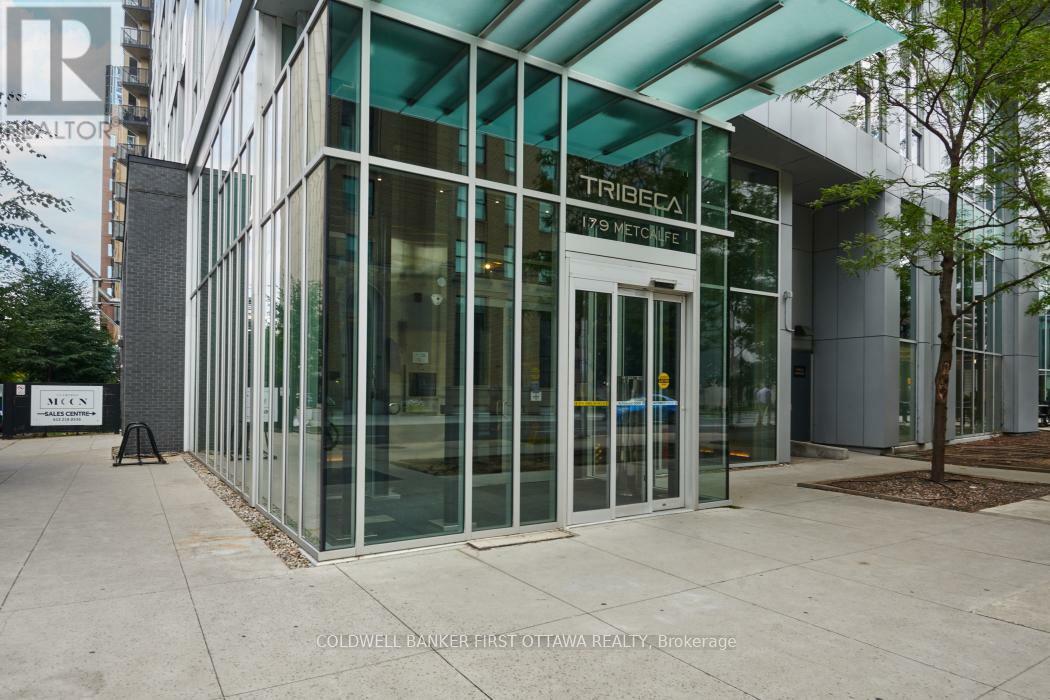 Property Photo:  179 Metcalfe Street 2504  ON K2P 1P7 