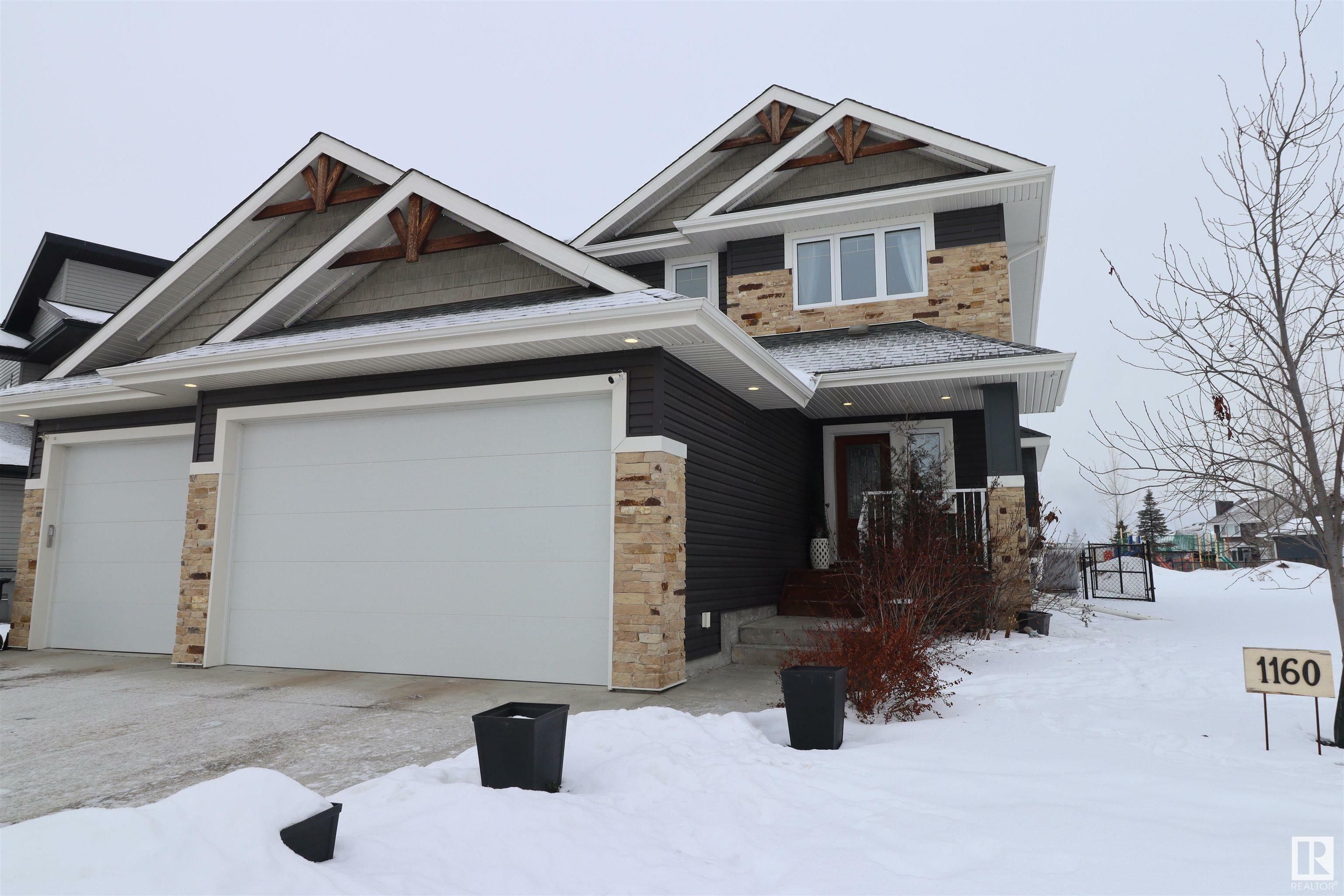 Property Photo:  1160 Genesis Lake Boulevard  AB T7Z 0K5 