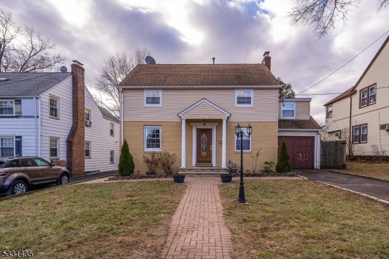 Property Photo:  336 Huguenot Ave  NJ 07083 