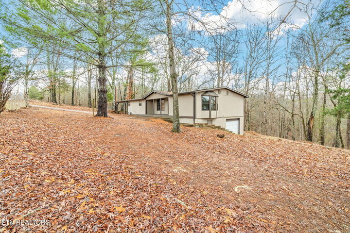 Property Photo:  131 Cates Rd  TN 37854 