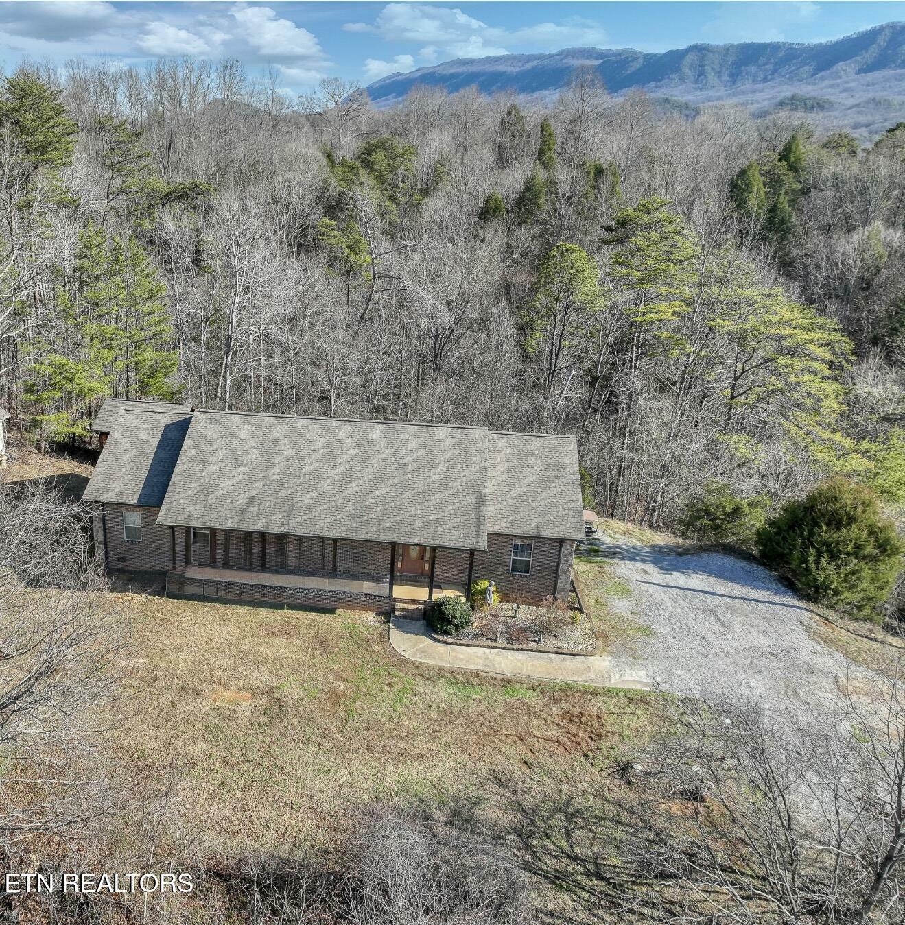 Property Photo: 1658 Old Chilhowee Rd TN 37865