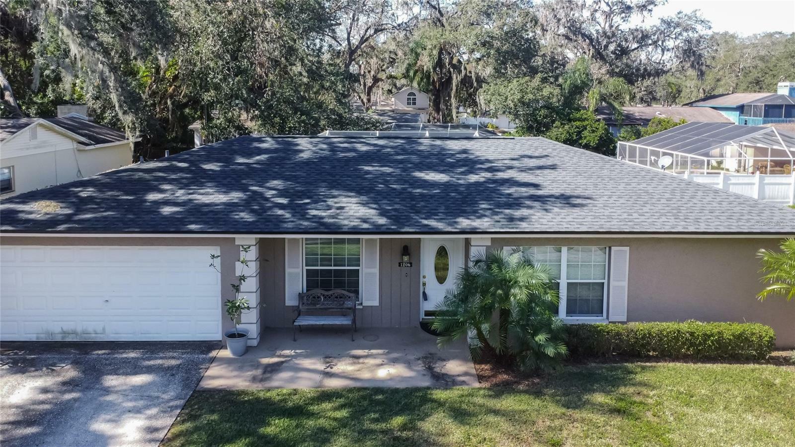 Property Photo:  1206 Meadowcrest Drive  FL 33594 