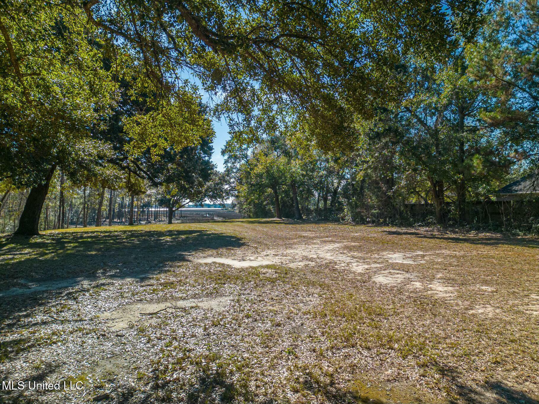 Property Photo:  1547 Brodie Road  MS 39532 