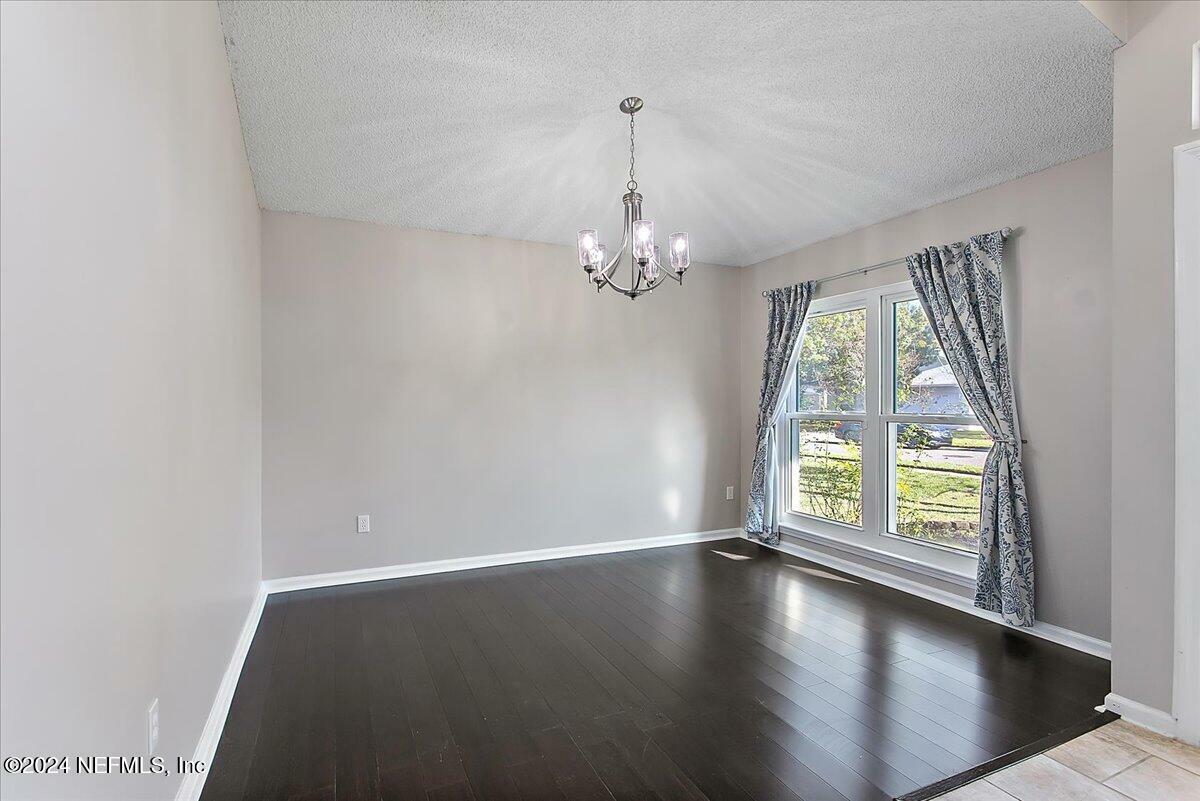 Property Photo: 3318 Abbeyfield Drive E FL 32277