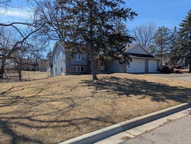 Property Photo: 203 Maple Avenue MN 55390