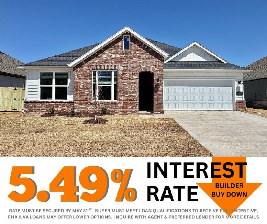 Property Photo: 6004 SW Coywolf Street AR 72713