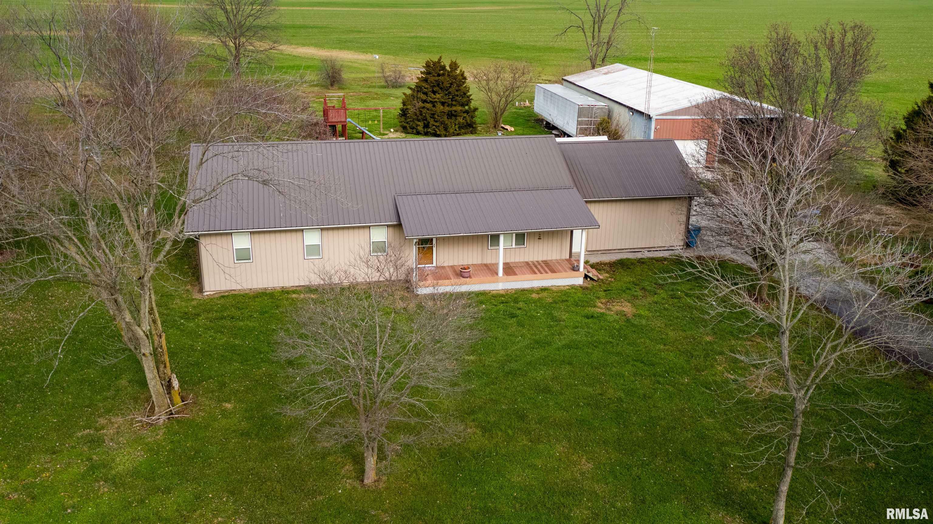 Property Photo:  2647 Dowell Road  IL 62832 