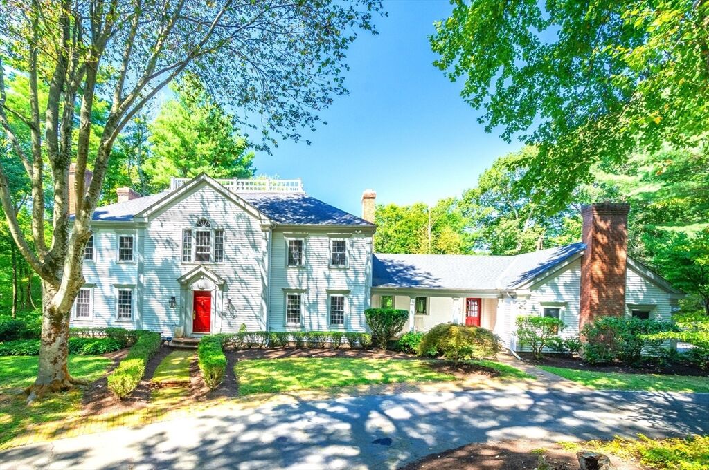 Property Photo: 138 Pine St MA 02030