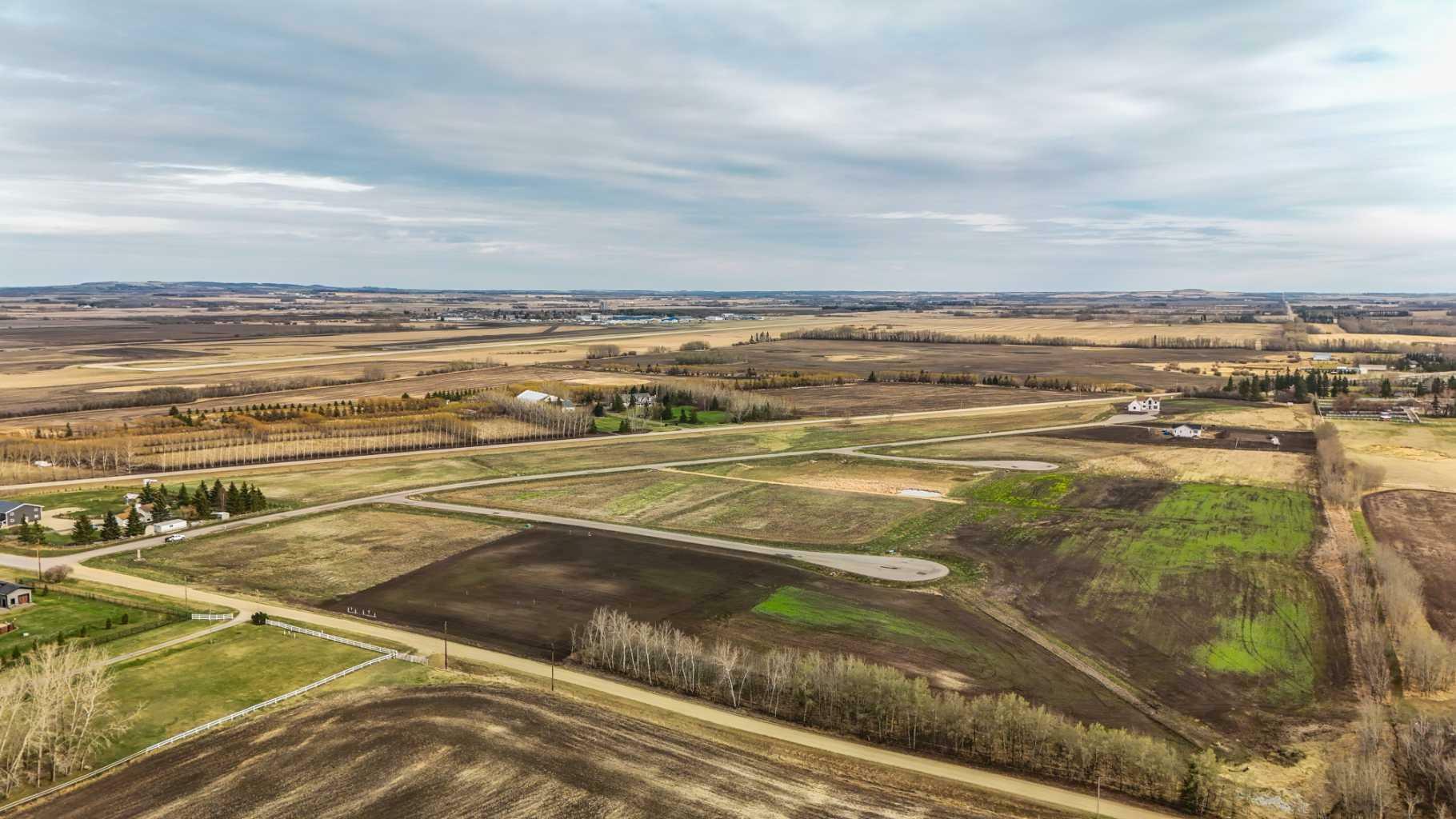 28163 Township Road 374 75  Rural Red Deer County AB T4E 2E1 photo