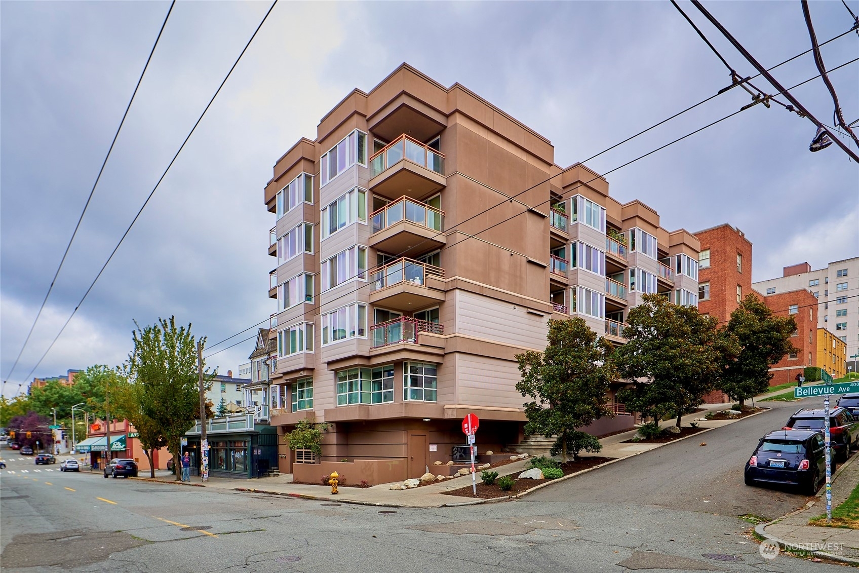 1700  Bellevue Avenue 301  Seattle WA 98122 photo