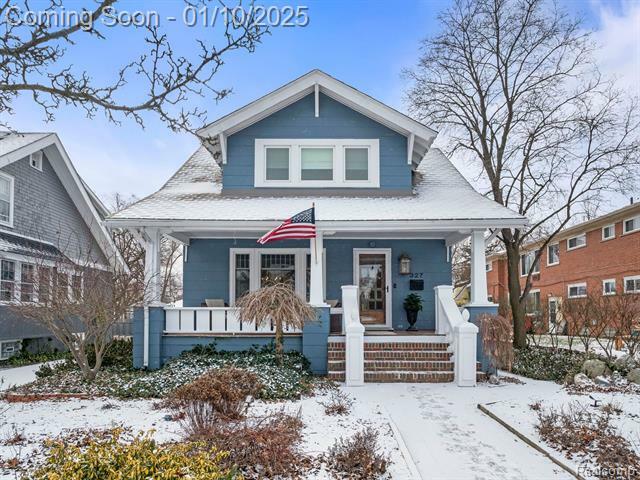 327 W Hudson Avenue  Royal Oak MI 48067 photo