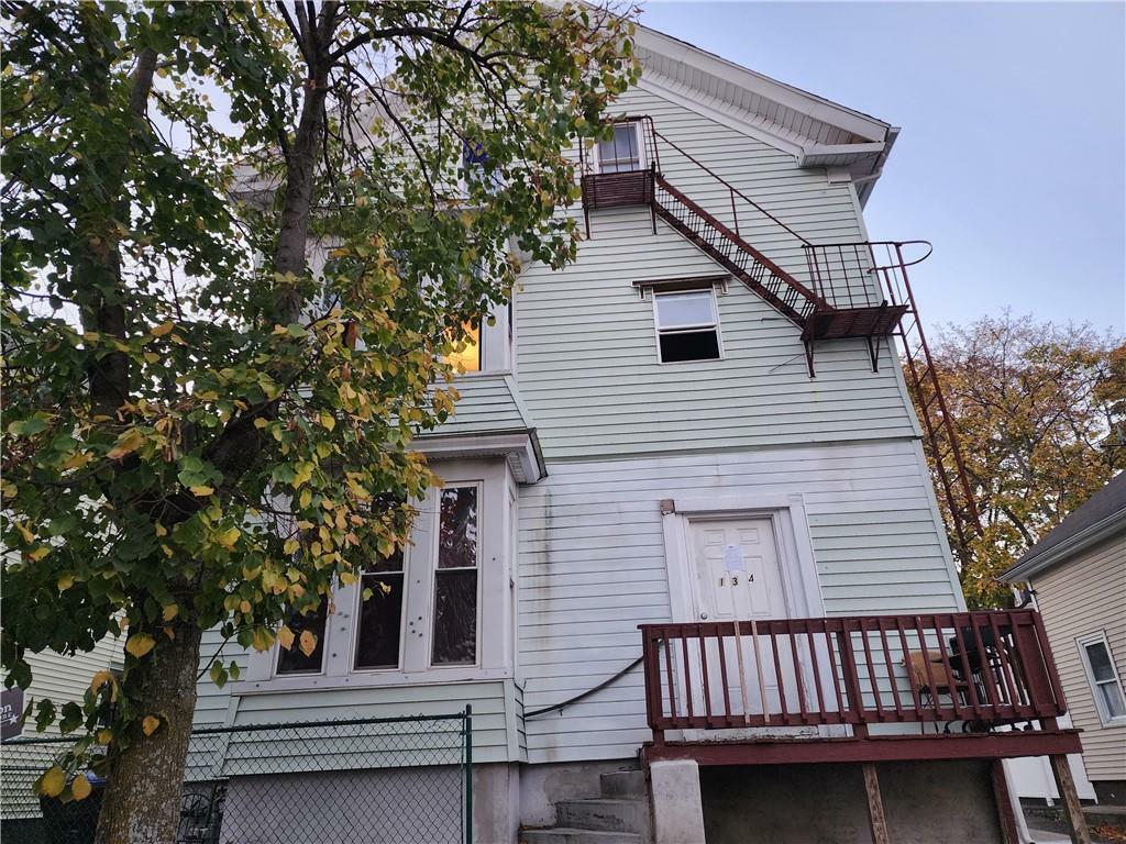 Property Photo:  132 Putnam Street  RI 02909 